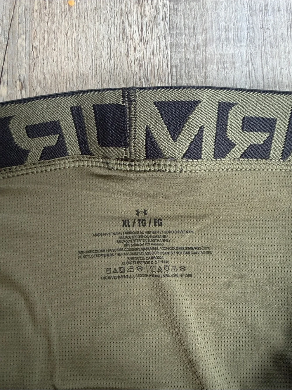 Under Armour | Men’s Boxer Briefs - Black & Olive